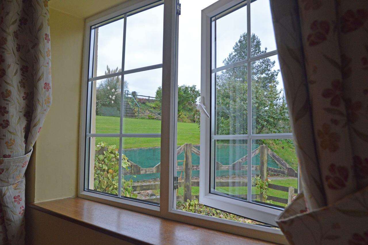Bryn Hebog Bed and Breakfast Καρμάρθεν Εξωτερικό φωτογραφία